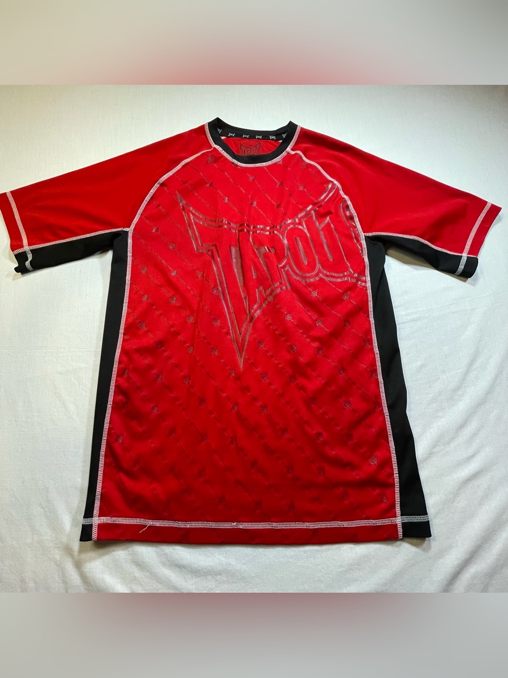 Vintage Tapout MMA Shirt Youth XL 18/20 American Arrogante Black Red Graphic Y2K